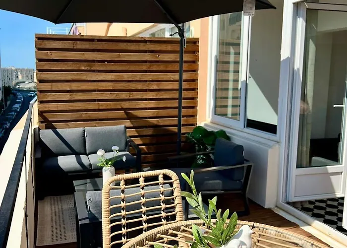 Theniceterrace *