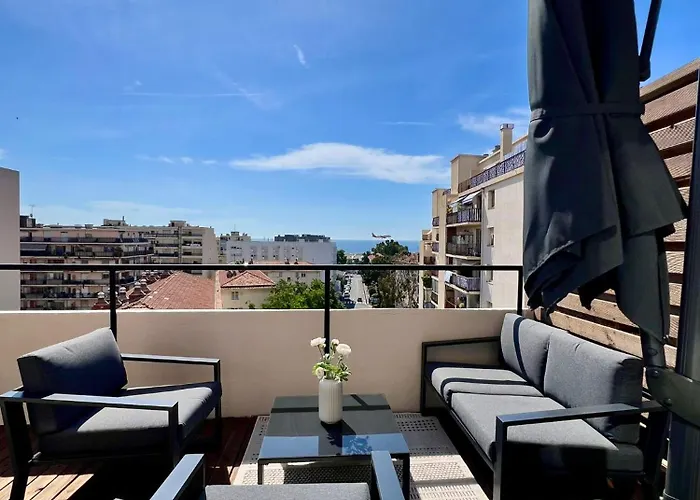 Theniceterrace *
